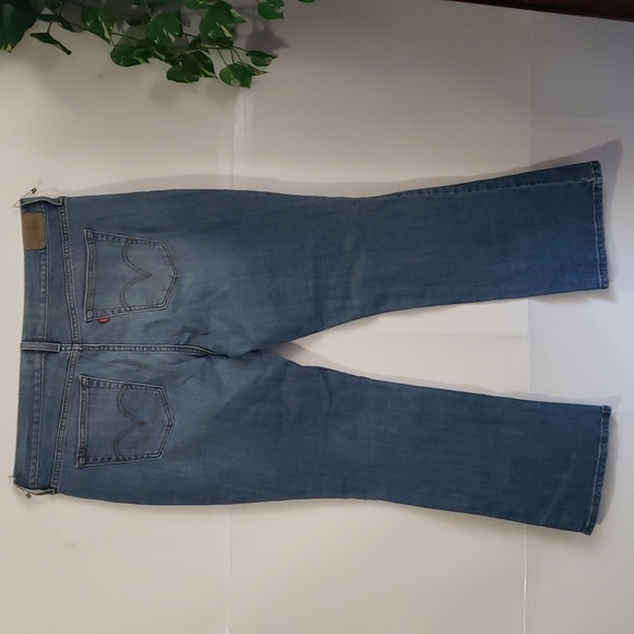 Vintage Levi's Bootcut Jean's - Picture 8 of 8